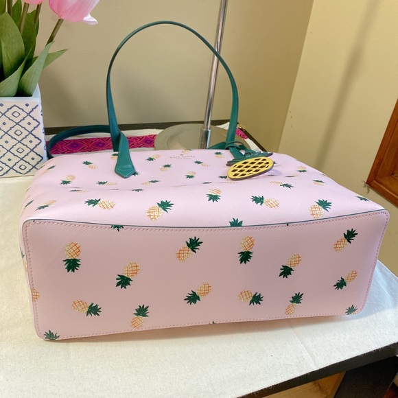 Kate Spade marlee pineapple tote - Picture 7 of 10